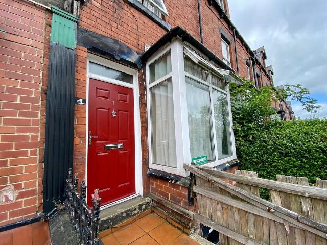 House for rent in Hyde Park, West Yorkshire
