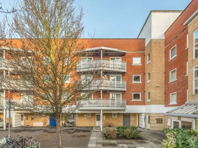 Apartment for rent in Greater London