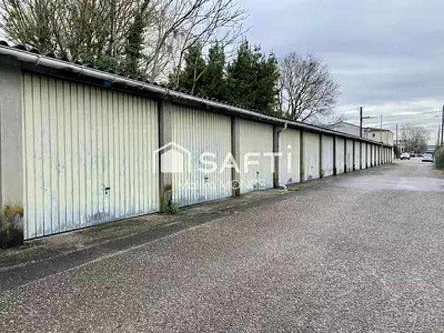 Garage vente à Bordeaux, Bruges
