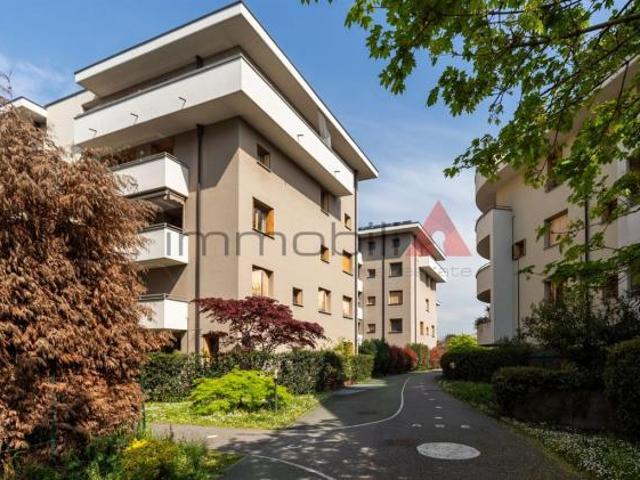 Appartamento in vendita a Brugherio, Lombardia