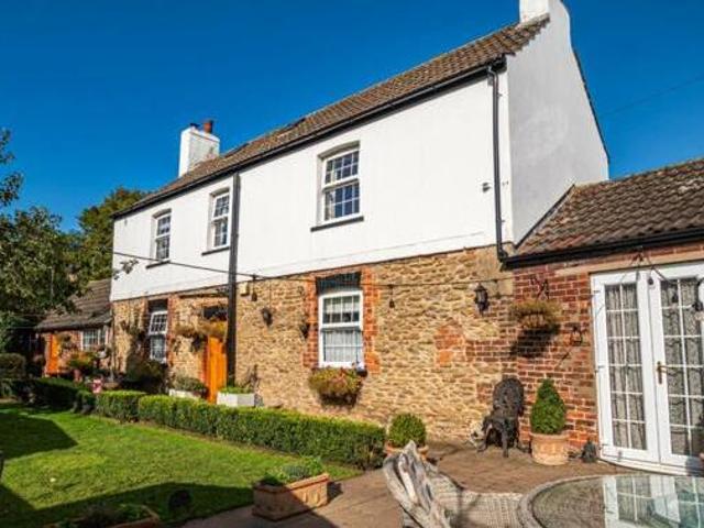 House for sale in City of London, Greater London