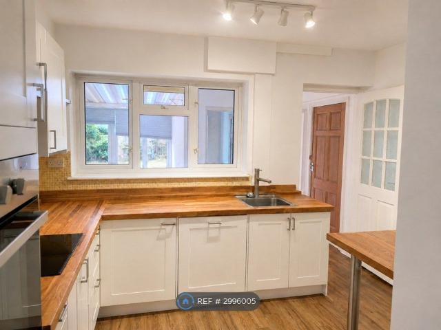 House for rent in West Ewell, Ewell