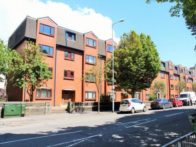 Apartment for rent in Mount Pleasant, Swansea