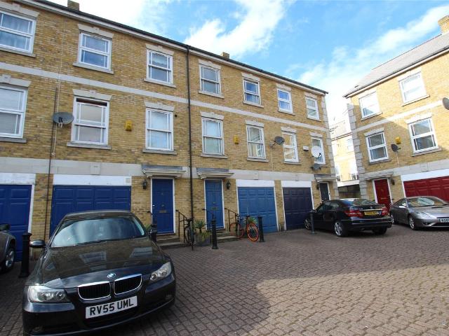 Room for rent in Rotherhithe, Greater London