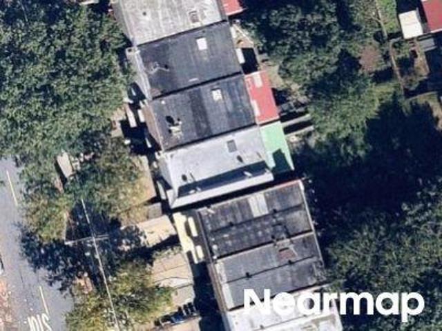House for sale in The Bronx, Arverne
