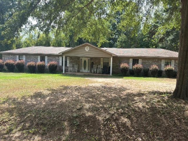 House for sale in Evergreen, Alabama