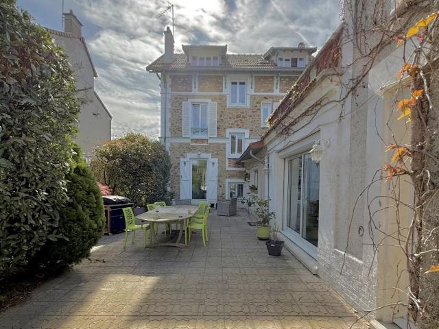 Maison vente à Évry, Brunoy