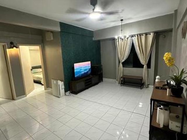 Condominium for sale in Petaling, Alam Impian