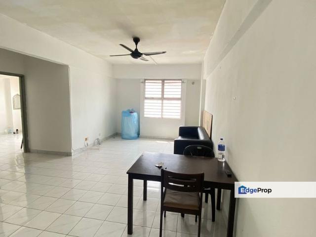Condominium for sale in Petaling, Alam Impian