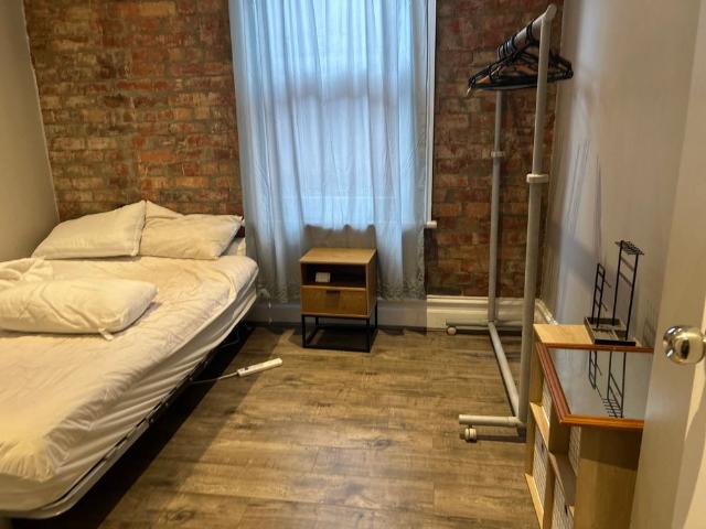 Room for rent in Camerons Creek, Victoria