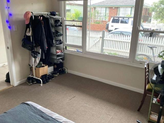 Room for rent in Camerons Creek, Victoria