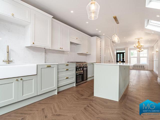 House for rent in Brunswick Park, Greater London