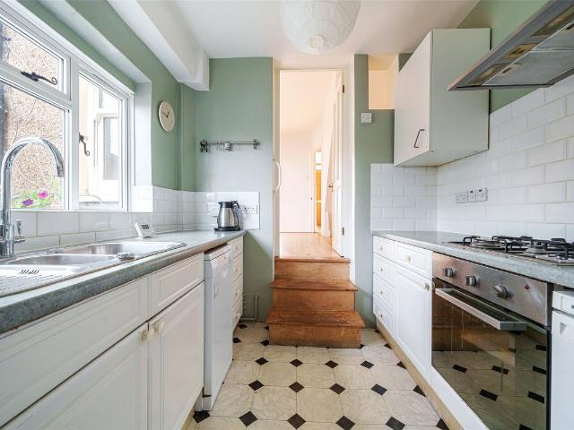 House for rent in Brunswick Park, Greater London