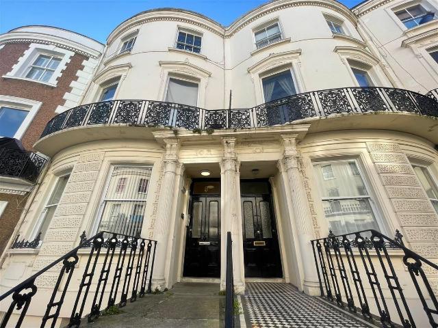 Apartment for rent in Brunswick, Hove