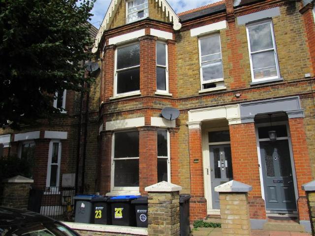 Apartment for rent in Oxenden, Canterbury
