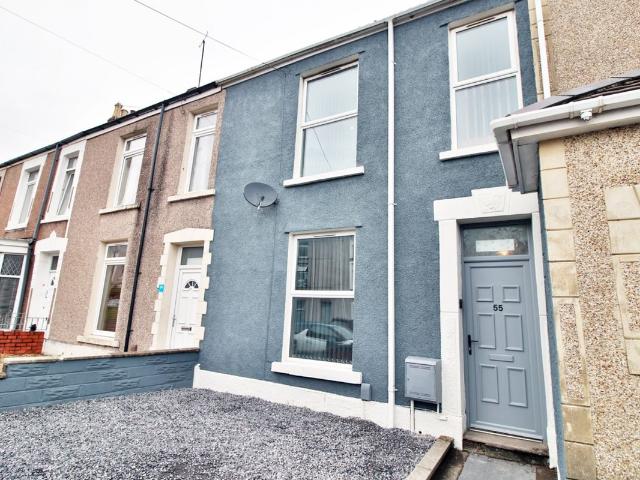 House for rent in Nangreaves, Wales