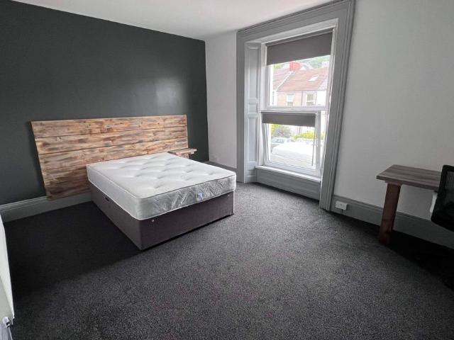 House for rent in Nangreaves, Wales