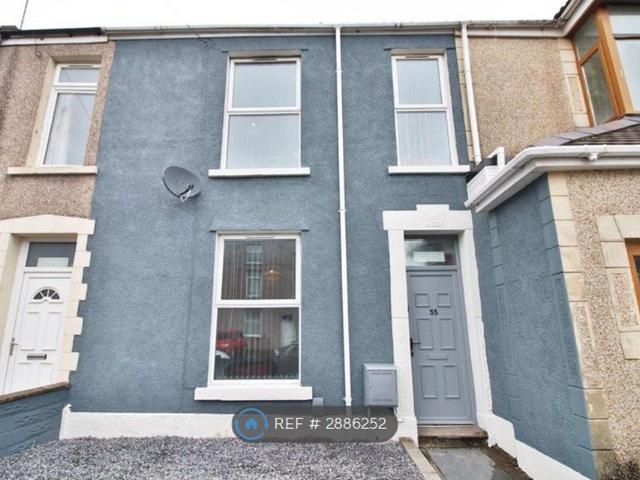 Room for rent in Nangreaves, Wales