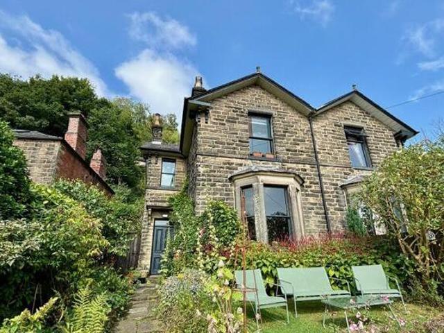 House for sale in Froggatt, East Midlands