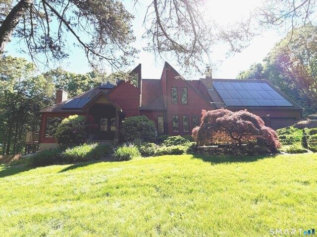 House for sale in Newtown, Connecticut
