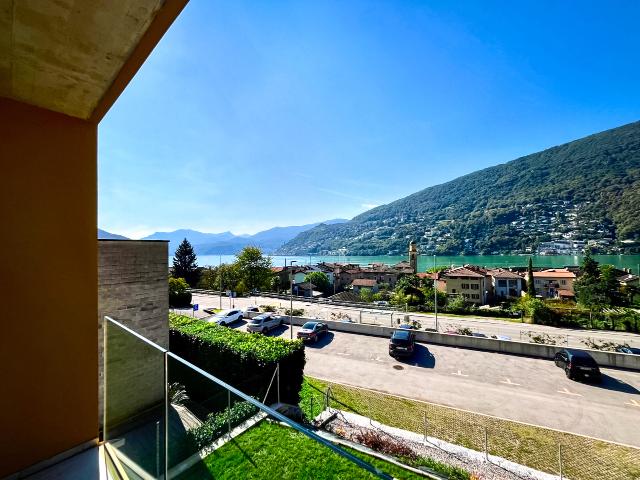Attikawohnung kaufen in Brusino Arsizio, Tessin
