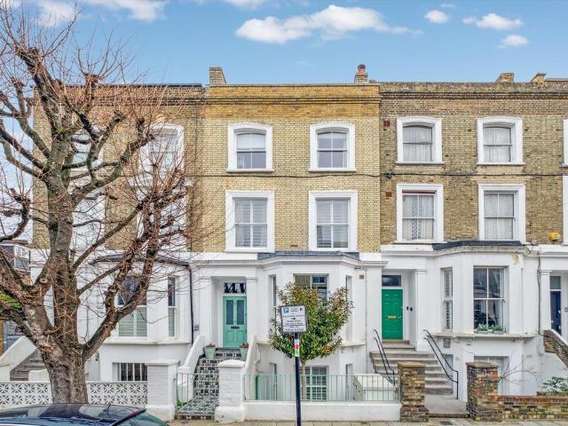 House for rent in Clapham Junction, Greater London
