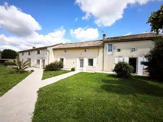 Maison vente à Montmorillon, Brux