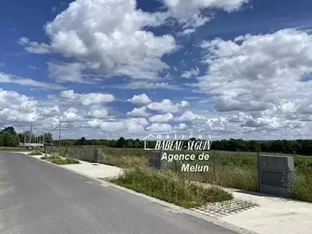 Terrain vente à Bruyères-le-Châtel, Essonne