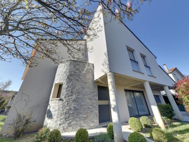 Maison vente à Nogent-sur-Marne, Bry-sur-marne