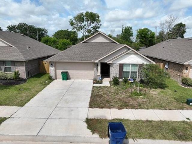 House for sale in Angleton, Texas
