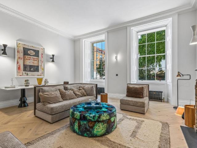 Apartment for rent in Marylebone, Greater London