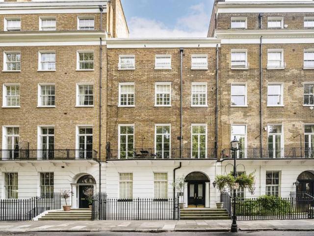 Apartment for rent in Marylebone, Greater London