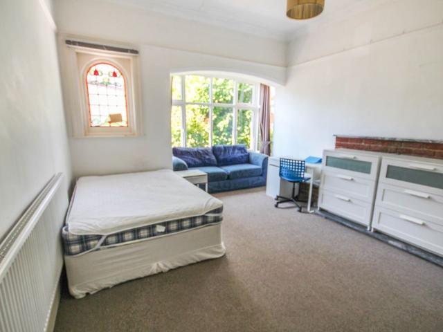 Apartment for rent in Talbot Village, Bournemouth