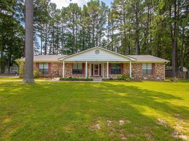 House for sale in Bryant, Saline County