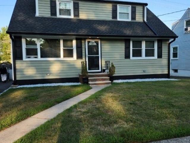 House for sale in Bloomfield, New Jersey