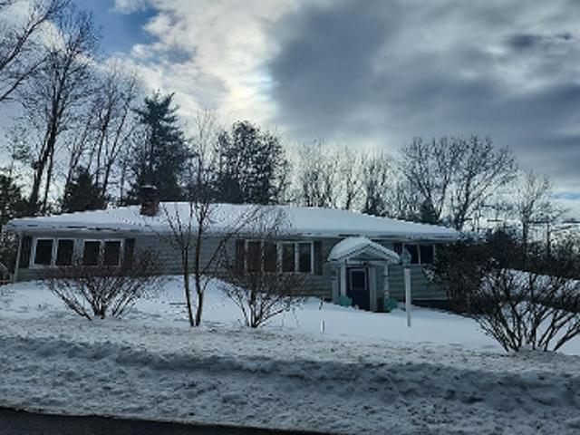 House for sale in Saratoga, New York