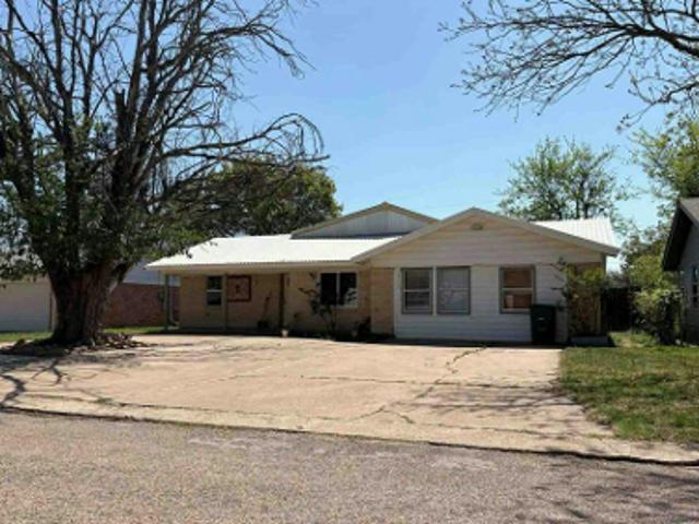 House for sale in Clyde, Callahan County
