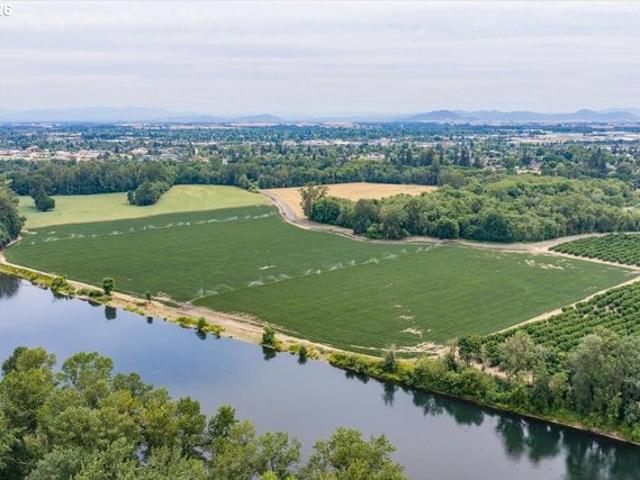 Farm for sale in Oregonia