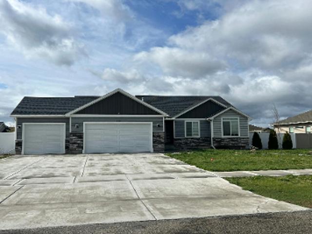 House for sale in Iona, Idaho