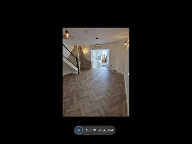 House for rent in Sandy, Wales
