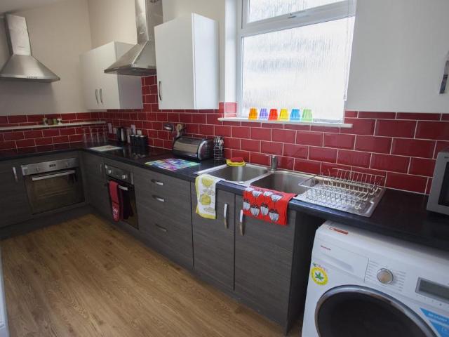 House for rent in Brynmill, Swansea