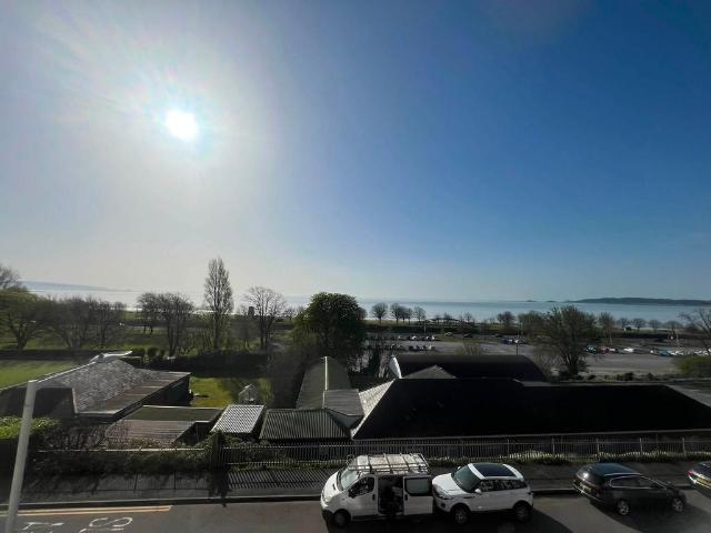 House for rent in Nangreaves, Wales