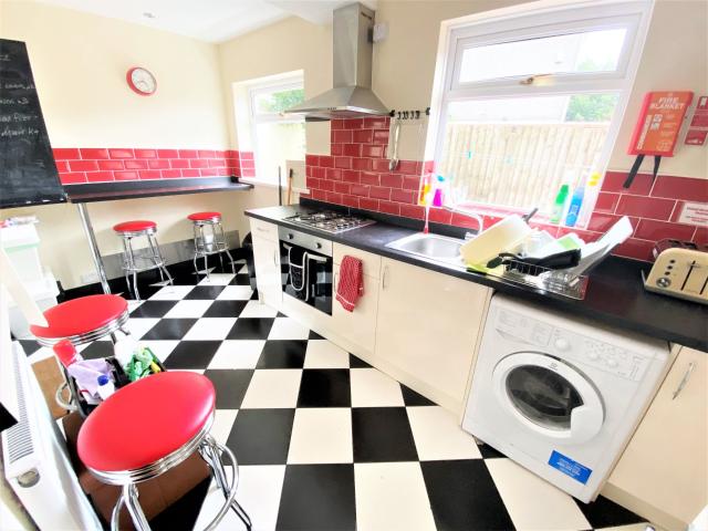 House for rent in Mount Pleasant, Swansea