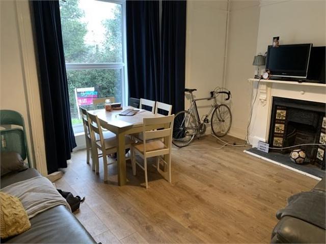 House for rent in Nangreaves, Wales