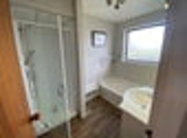 Townhouse for rent in Bryndwr, Canterbury