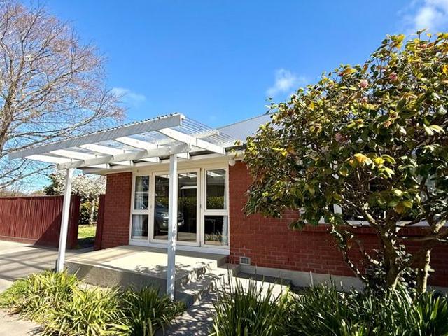 Apartment for rent in Bryndwr, Fendalton-Waimari-Harewood Community