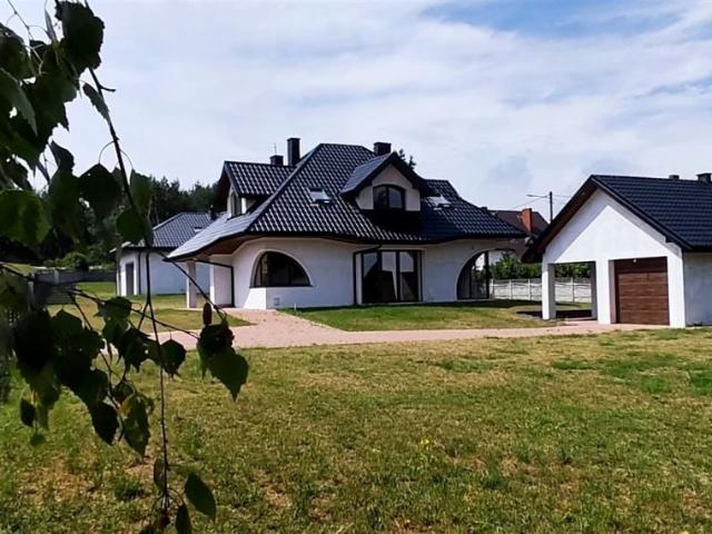 Dom na sprzedaż w Sitkówka-nowiny, Świętokrzyskie