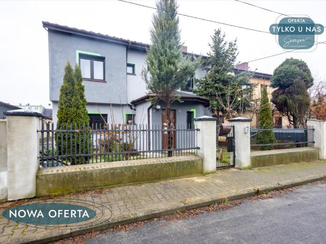 Dom na sprzedaż w Brzeziny, Łódzkie