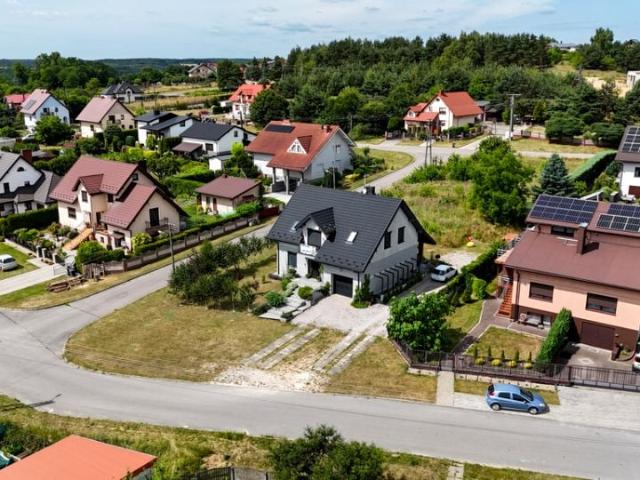 Dom na sprzedaż w Działoszyn, Łódzkie