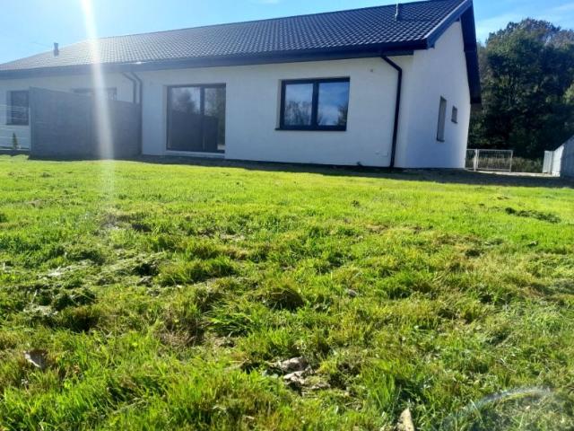 Dom na sprzedaż w Starcza, Śląskie